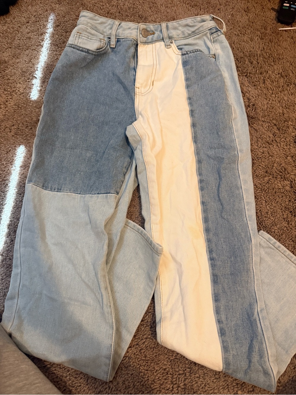 PacSun Mom Jeans Two-Tone Light Blue & Cream High-Waist Women’s Jeans